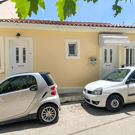 Ermis Apartments Аргостолион Экстерьер фото
