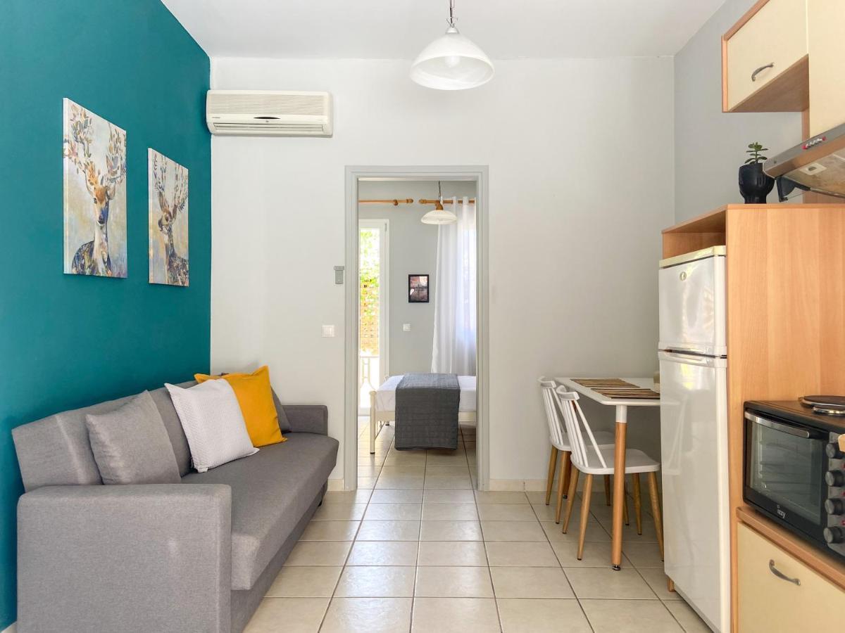 Ermis Apartments Аргостолион Экстерьер фото